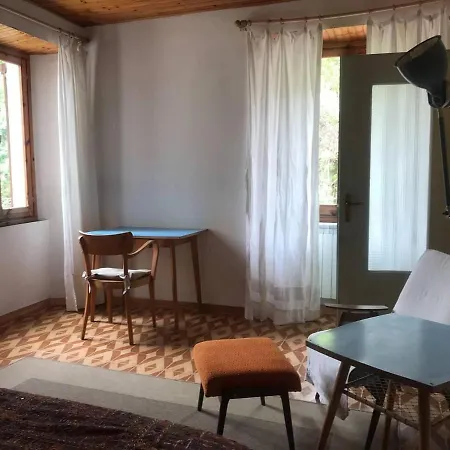 Captivating 2-Bed House In Tiglieto Nyaraló Tiglieto
