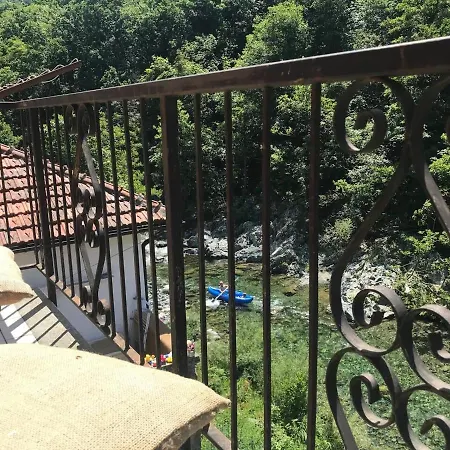 Nyaraló Captivating 2-Bed House In Tiglieto *
